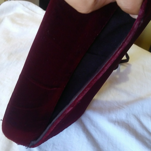 Nine West Red Velour Purse Shoulder Strap - Picture 6 of 8